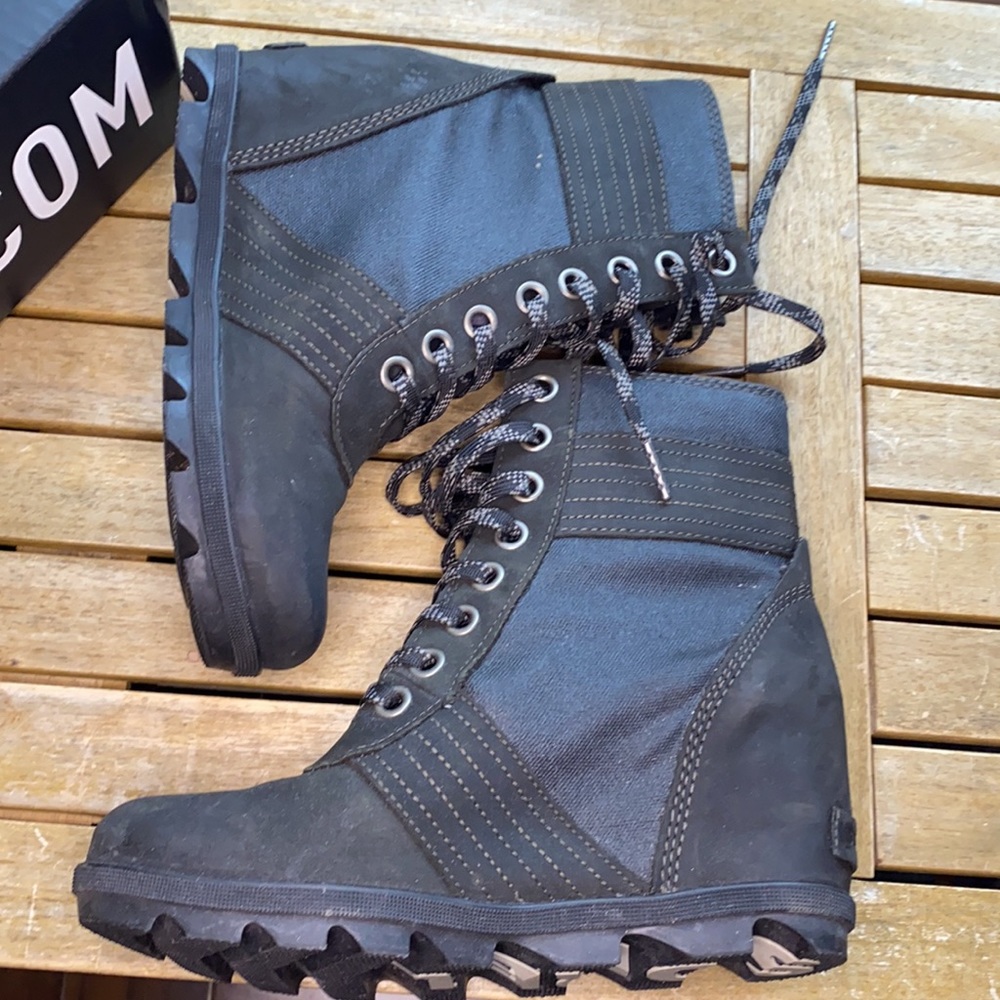 Sorel - Picture 4 of 8
